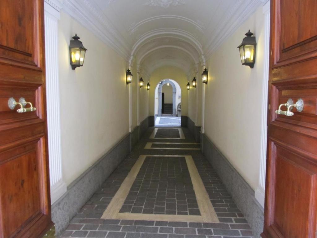Hotel Dimora Frattina Rzym Zewnętrze zdjęcie