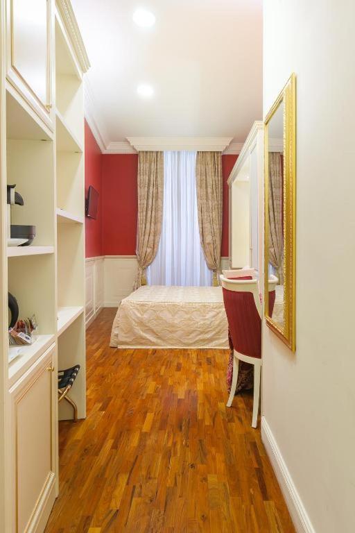 Hotel Dimora Frattina Rzym Zewnętrze zdjęcie