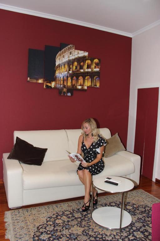 Hotel Dimora Frattina Rzym Zewnętrze zdjęcie