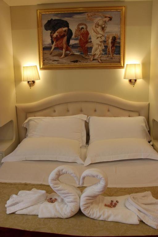 Hotel Dimora Frattina Rzym Zewnętrze zdjęcie
